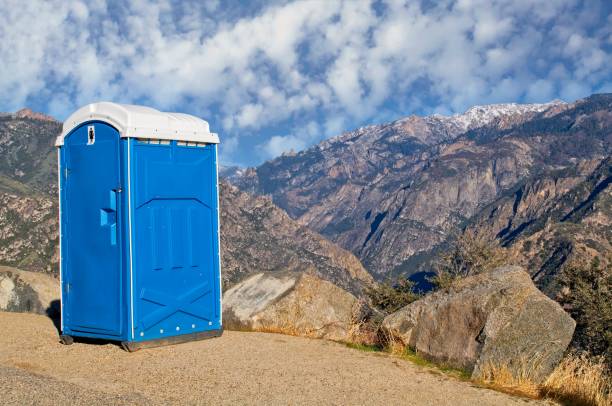 Best Portable restroom trailer rental  in Washington, NC